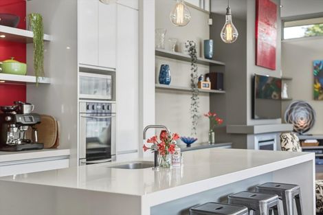 Photo of property in 12 Highlight Parade, Te Atatu South, Auckland, 0610