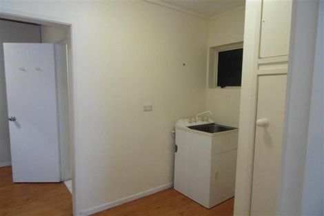 Photo of property in 55 Chatswood Grove, Chatswood, Auckland, 0626