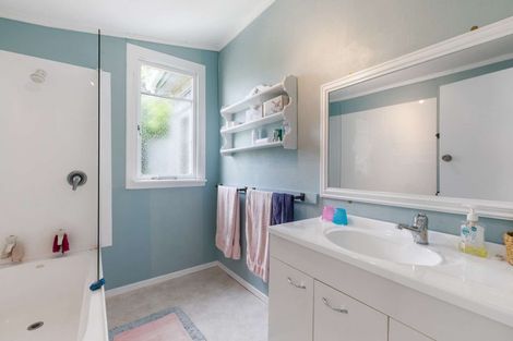 Photo of property in 26 Shelly Beach Road, Shelly Beach, South Head, 0874