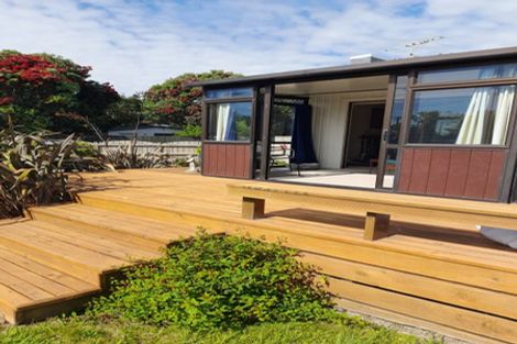 Photo of property in 22a The Avenue, Otaki Beach, Otaki, 5512