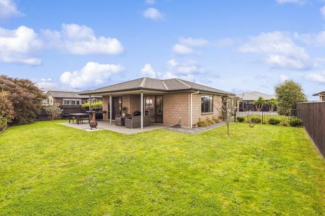 Photo of property in 8 Christow Court, Paraparaumu, 5032