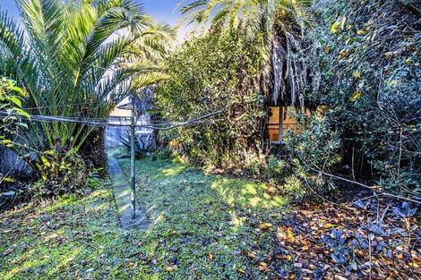 Photo of property in 14 Grosvenor Street, Redwood, Christchurch, 8051