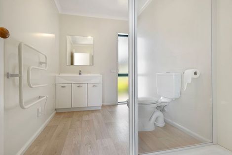 Photo of property in 2 Hanna Place, Havelock North, 4130