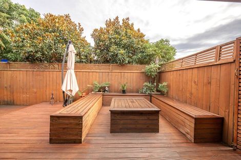 Photo of property in 42 Peel Street, Westport, 7825