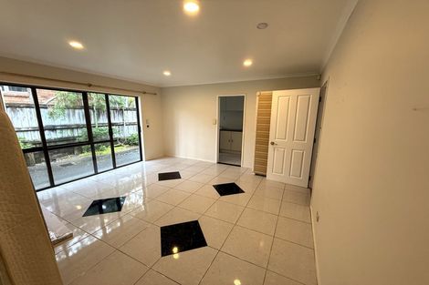 Photo of property in 102 Middlefield Drive, Flat Bush, Auckland, 2016