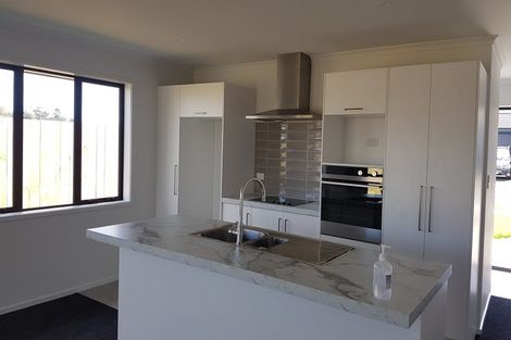 Photo of property in 3 Tawhiti Road, Pukekohe, 2120