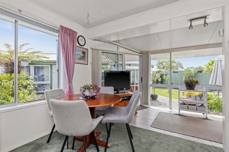 Photo of property in 3 Arney Street, Tamatea, Napier, 4112