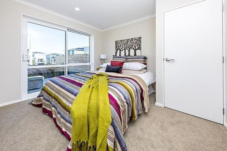 Photo of property in 10 Panakenake Way, Flat Bush, Auckland, 2019