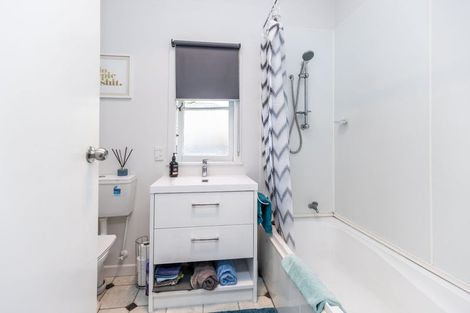 Photo of property in 228 Fox Street, Hamilton East, Hamilton, 3216