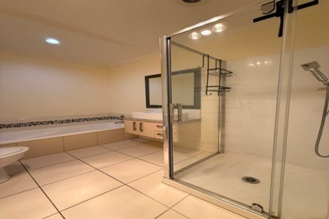 Photo of property in 8 Reins Road, Takanini, 2112