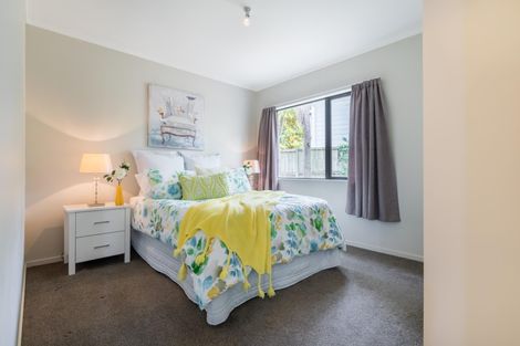 Photo of property in 105a Moire Road, West Harbour, Auckland, 0618