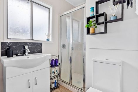 Photo of property in 1/16 Sandra Avenue, Otara, Auckland, 2023