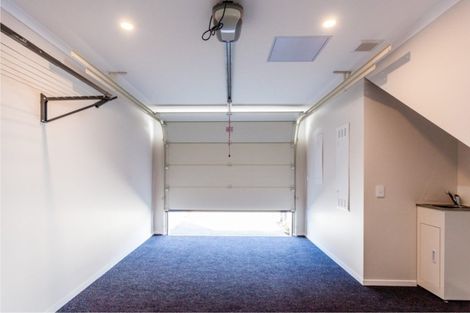 Photo of property in 33 Tahuhu Road, Mount Wellington, Auckland, 1062