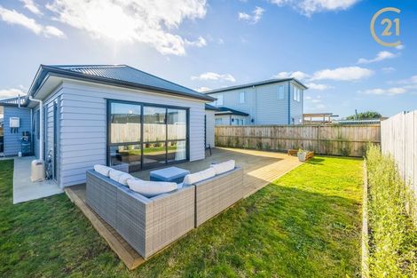 Photo of property in 11 Piripono Crescent, Pukekohe, 2120