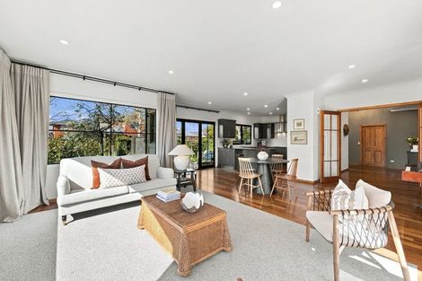Photo of property in 40 Willowview Drive, Redwood, Christchurch, 8051