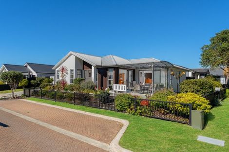 Photo of property in 52 Arabella Lane, Snells Beach, 0920