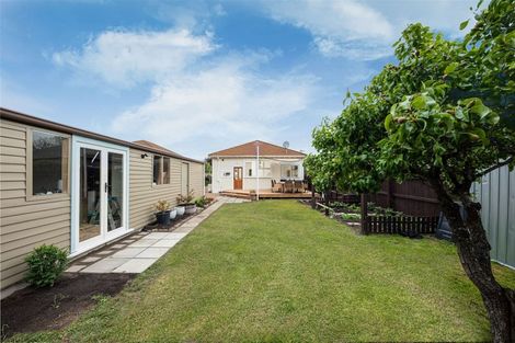 Photo of property in 34 Hopkins Street, Woolston, Christchurch, 8023