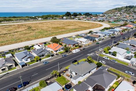 Photo of property in 102 Richardson Street, Saint Kilda, Dunedin, 9012