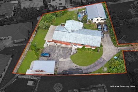 Photo of property in 131 Waimumu Road, Massey, Auckland, 0614