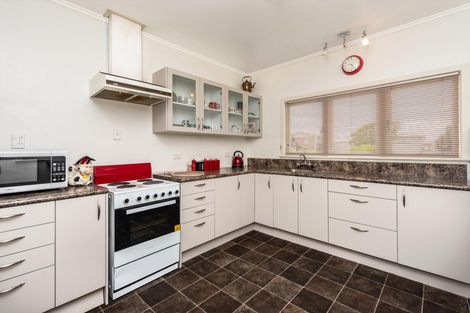 Photo of property in 42 Young Street, Morrinsville, 3300