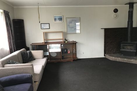 Photo of property in 1 Burton Crescent, Flaxmere, Hastings, 4120