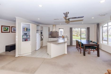 Photo of property in 5 Ravenscourt Place, Huntington, Hamilton, 3210