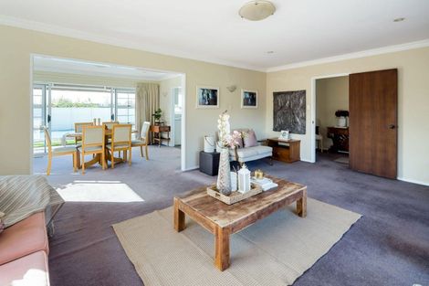 Photo of property in 12 Wilfred Street, St Andrews, Hamilton, 3200