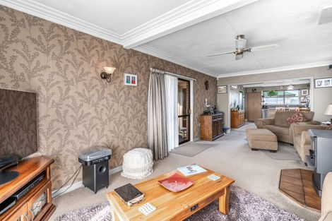 Photo of property in 77 Regent Street, Newfield, Invercargill, 9812