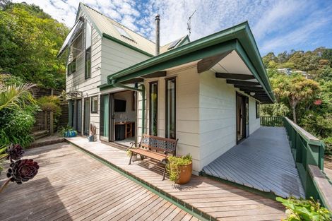 Photo of property in 102 Tosswill Road, Tahunanui, Nelson, 7011