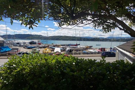 Photo of property in 458 Evans Bay Parade, Hataitai, Wellington, 6021