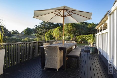 Photo of property in 433 Old North Road, Kumeu, 0892
