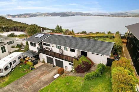 Photo of property in 3 Harbour Lights Terrace, Whitianga, 3592