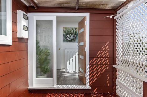 Photo of property in 42 Foster Crescent, Snells Beach, 0920