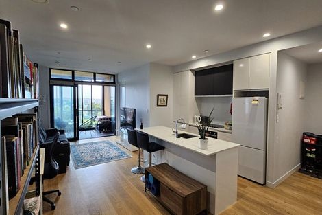Photo of property in Frank Sargeson Apts, 202/74 Anzac Street, Takapuna, Auckland, 0622
