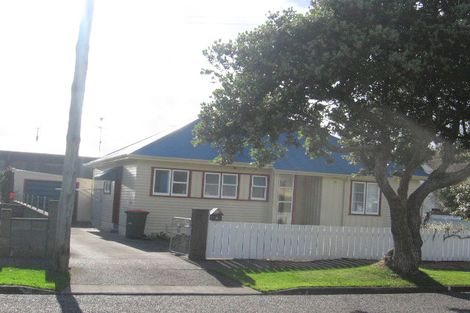 Photo of property in 5a Rumgay Street, Fairfield, Lower Hutt, 5011