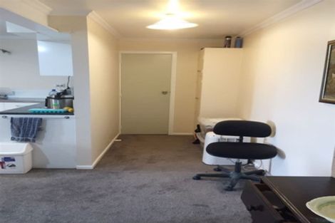 Photo of property in 313 Mangorei Road, Merrilands, New Plymouth, 4312