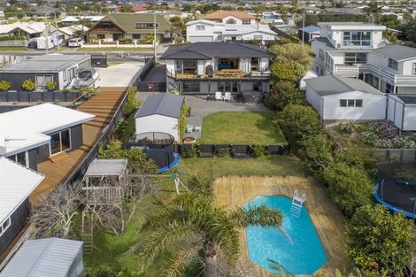 Photo of property in 1221 Papamoa Beach Road, Papamoa Beach, Papamoa, 3118