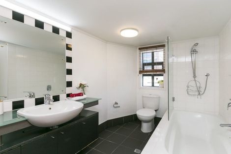 Photo of property in Dominion Apartments, 11/80 Victoria Street, Wellington Central, Wellington, 6011