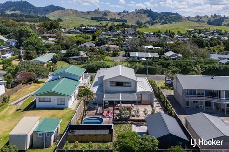 Photo of property in 55 Seaforth Road, Waihi Beach, 3611