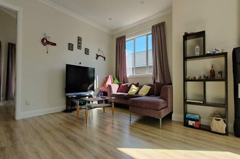 Photo of property in 17 Kuawa Drive, Kumeu, 0810