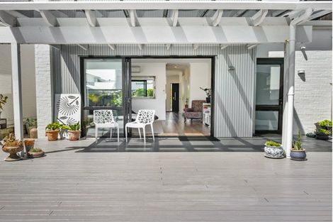 Photo of property in 18 Saltmarsh Road, Hobsonville, Auckland, 0616