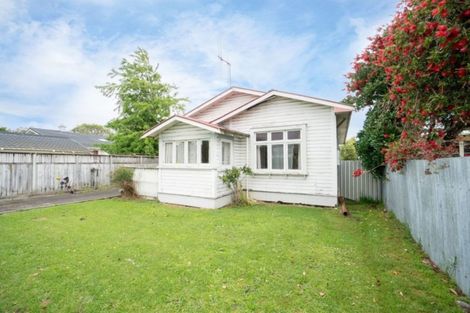 Photo of property in 98 Wood Street, Takaro, Palmerston North, 4410