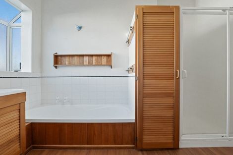 Photo of property in 16 Kotare Street, Fendalton, Christchurch, 8041