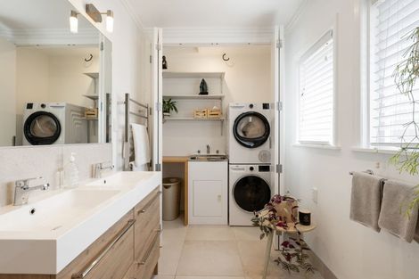 Photo of property in 48 Nixon Street, Hamilton East, Hamilton, 3216