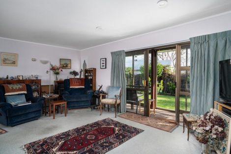 Photo of property in 1/7 Kathleen Place, Rainbow Point, Taupo, 3330
