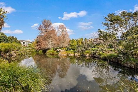 Photo of property in 16 Semillon Avenue, Henderson, Auckland, 0612