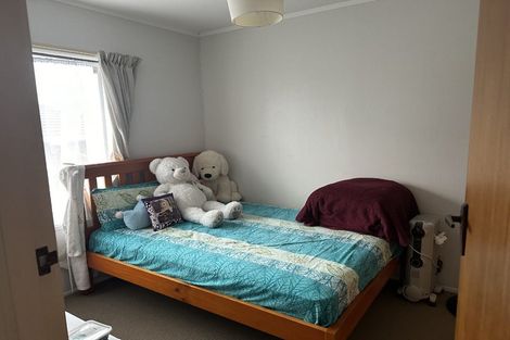 Photo of property in 1/32 Velma Road, Hillcrest, Auckland, 0627