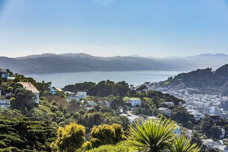 Photo of property in 67d Mills Road, Brooklyn, Wellington, 6021