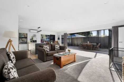 Photo of property in 32 Kingan Road, Luggate, Cromwell, 9383