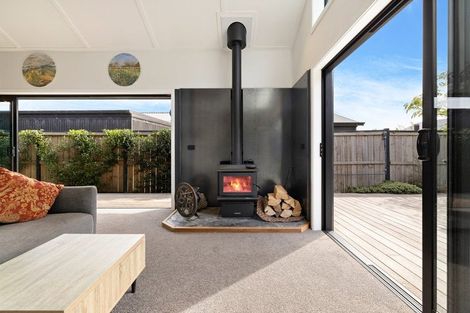 Photo of property in 6 Shepherd Road, Jacks Point, Queenstown, 9371